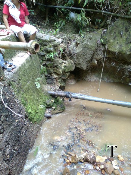 ARREGLO REPRESA 2009